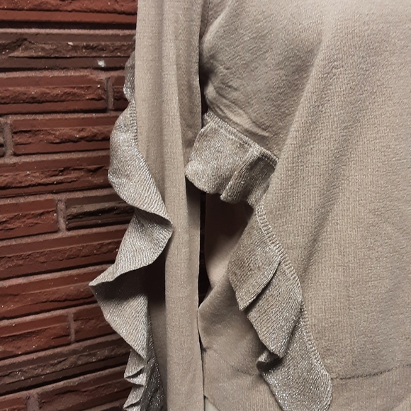 LUMIERE Sweater with ruffle size S - Picture 2 of 10